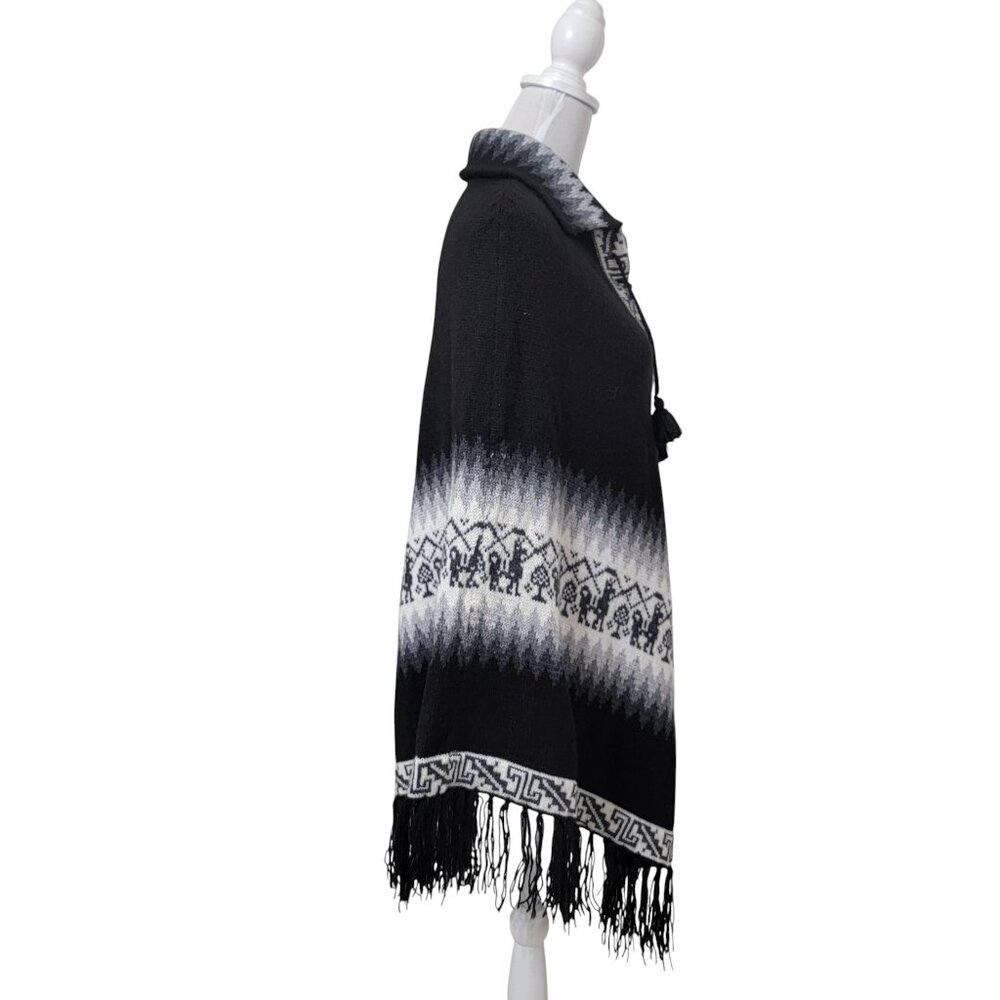 Alpaca Connection Size: One Size Black & White Alpaca Fringed Knit Poncho - Picture 6 of 9